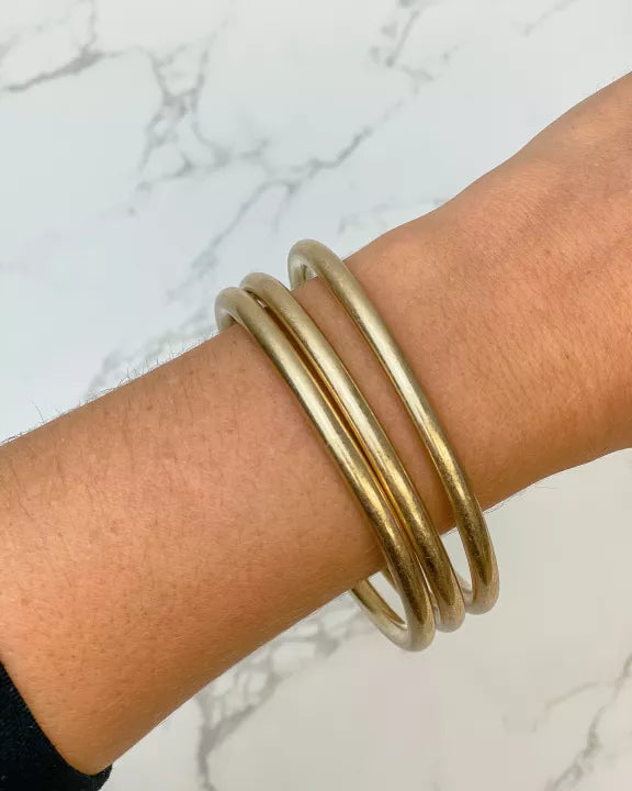 Set of 3 gold bangles