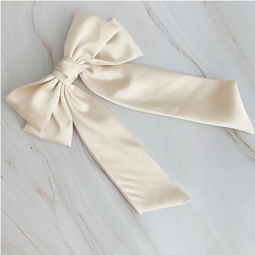 Savahana Bow clip- off white